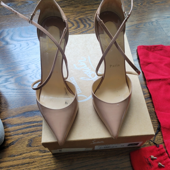Christian Louboutin Cross Blake Women's Nude Heels - Picture 3 of 6